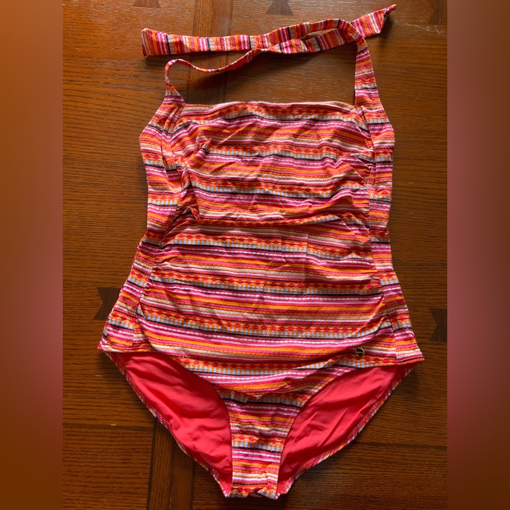 One piece halter swim suit size 16 NWOT